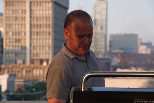 ./20110619-012706.jpg